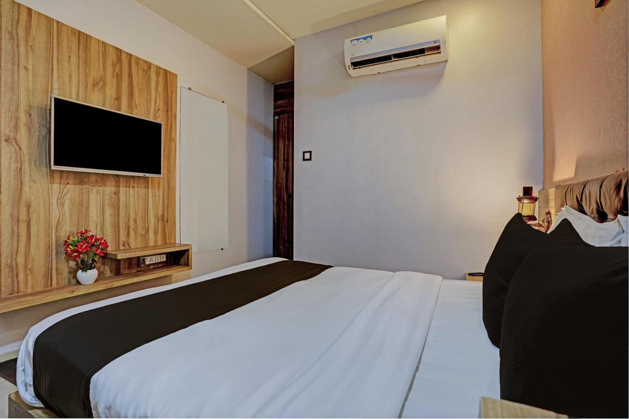 Hotel O Blue Inn Residence Near R City Mall Mumbai Exterior foto