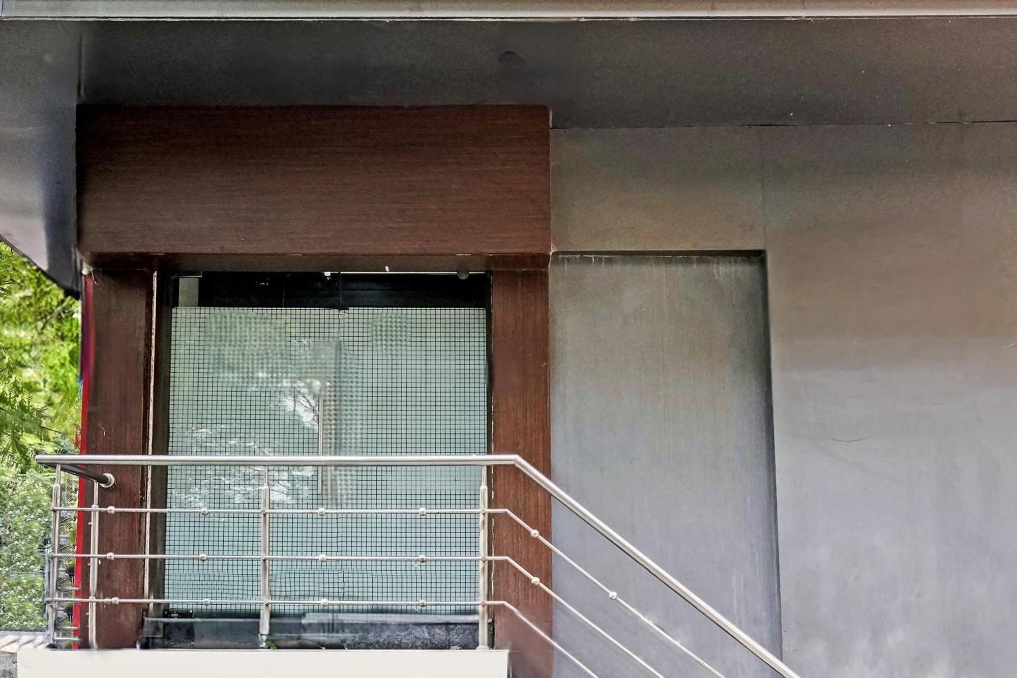 Hotel O Blue Inn Residence Near R City Mall Mumbai Exterior foto